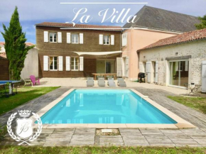 La Villa du Chateau de Bourneau avec piscine privée